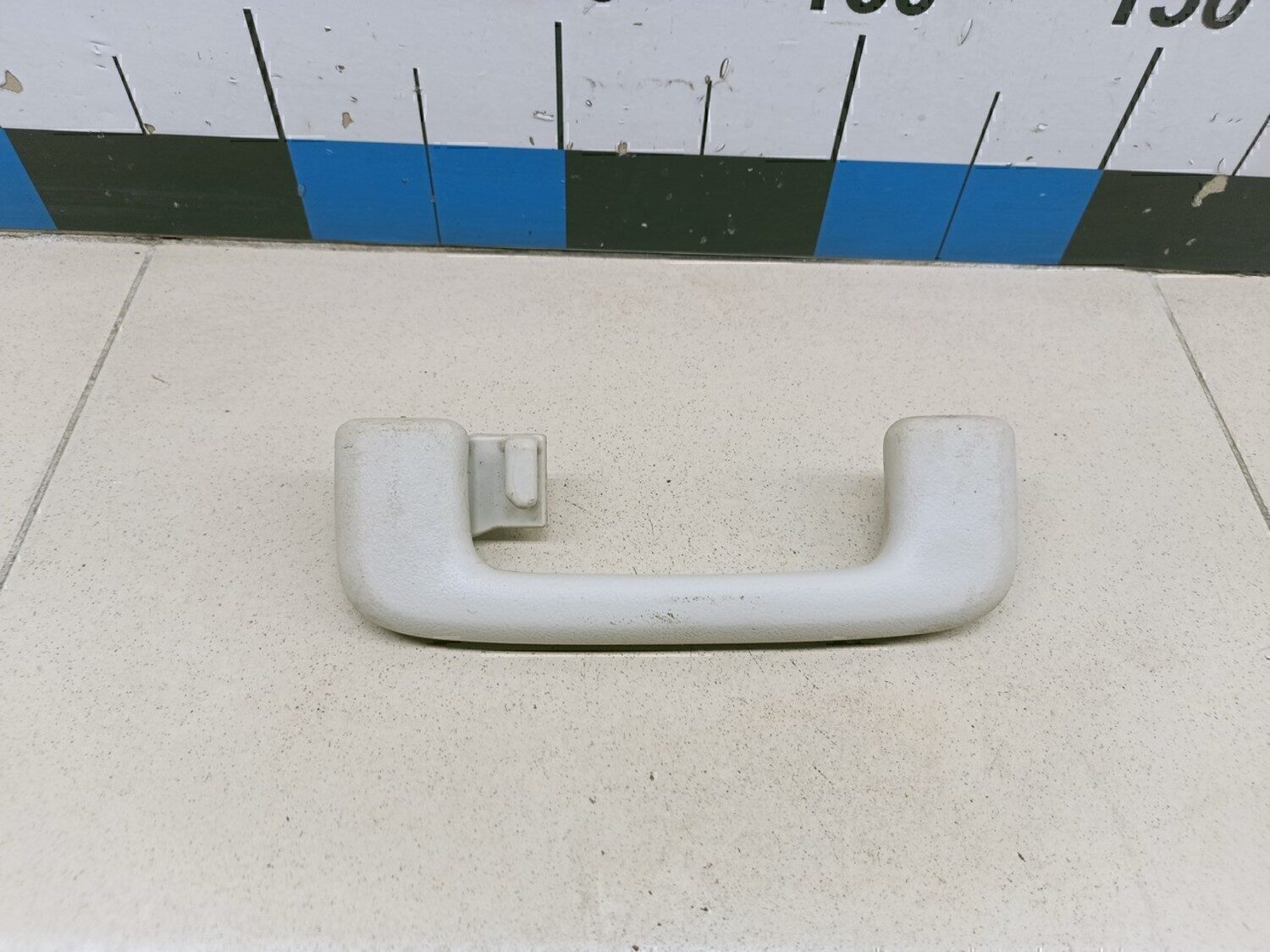 Ручка внутренняя потолочная MITSUBISHI Lancer (CX,CY) 2007>