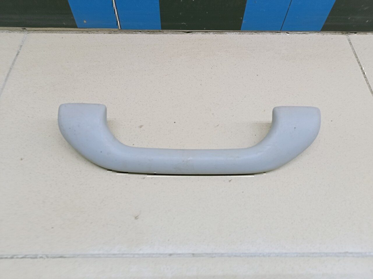 Ручка внутренняя потолочная MITSUBISHI Lancer (CS/Classic) 2003-2006