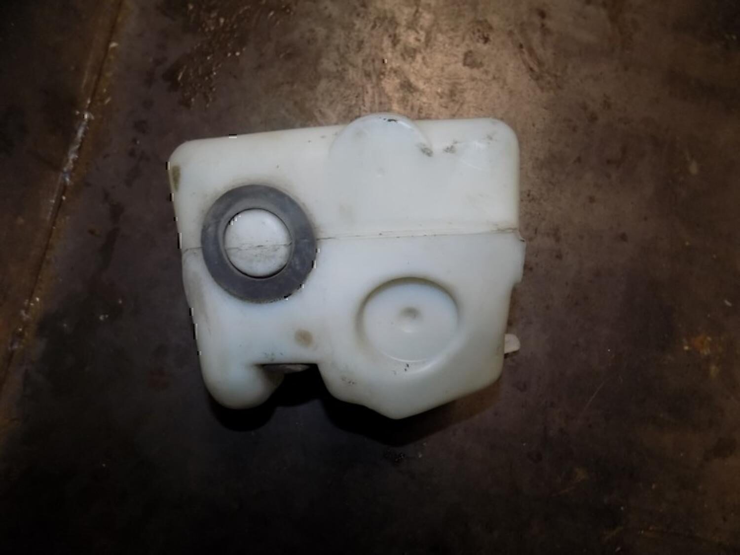 Бачок омывателя лобового стекла KIA Sportage 1994-2004