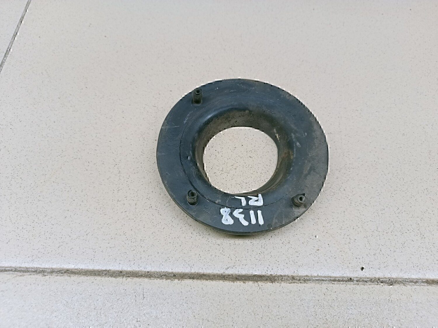 Опора задней пружины нижняя RENAULT Duster 2012>