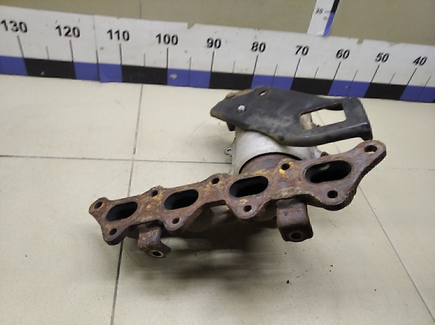 Коллектор выпускной MITSUBISHI Lancer (CS/Classic) 2003-2006