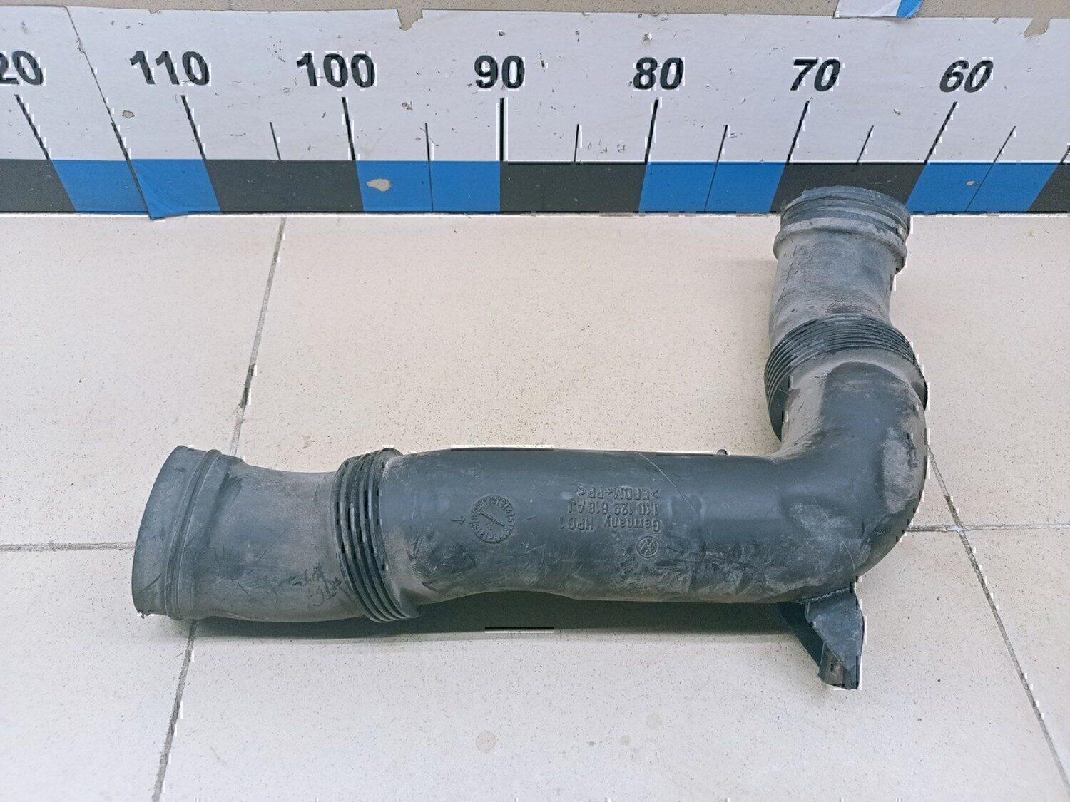 Патрубок воздушного фильтра — фото 2