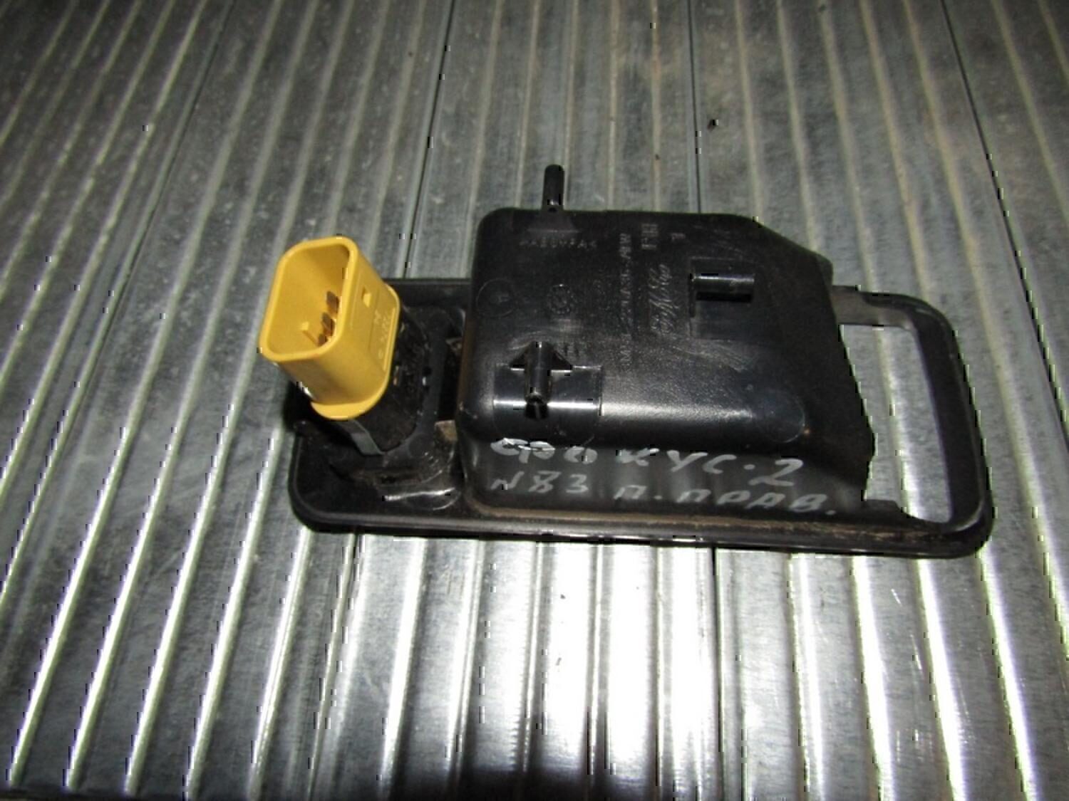 Накладка ручки внутренней FORD Focus II 2005-2008