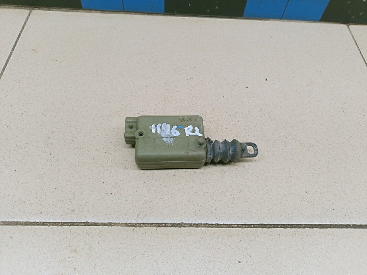 Активатор замка багажника VAZ Lada Largus 2011>