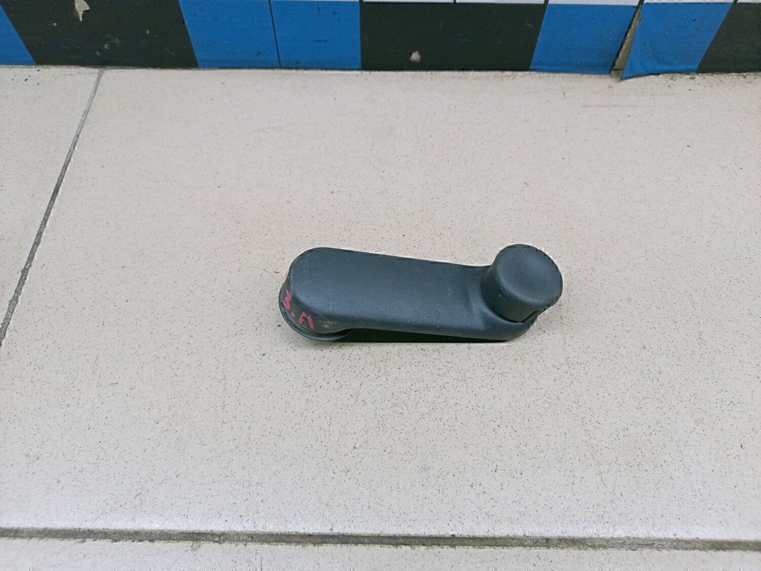 Ручка стеклоподъемника RENAULT Duster 2012>