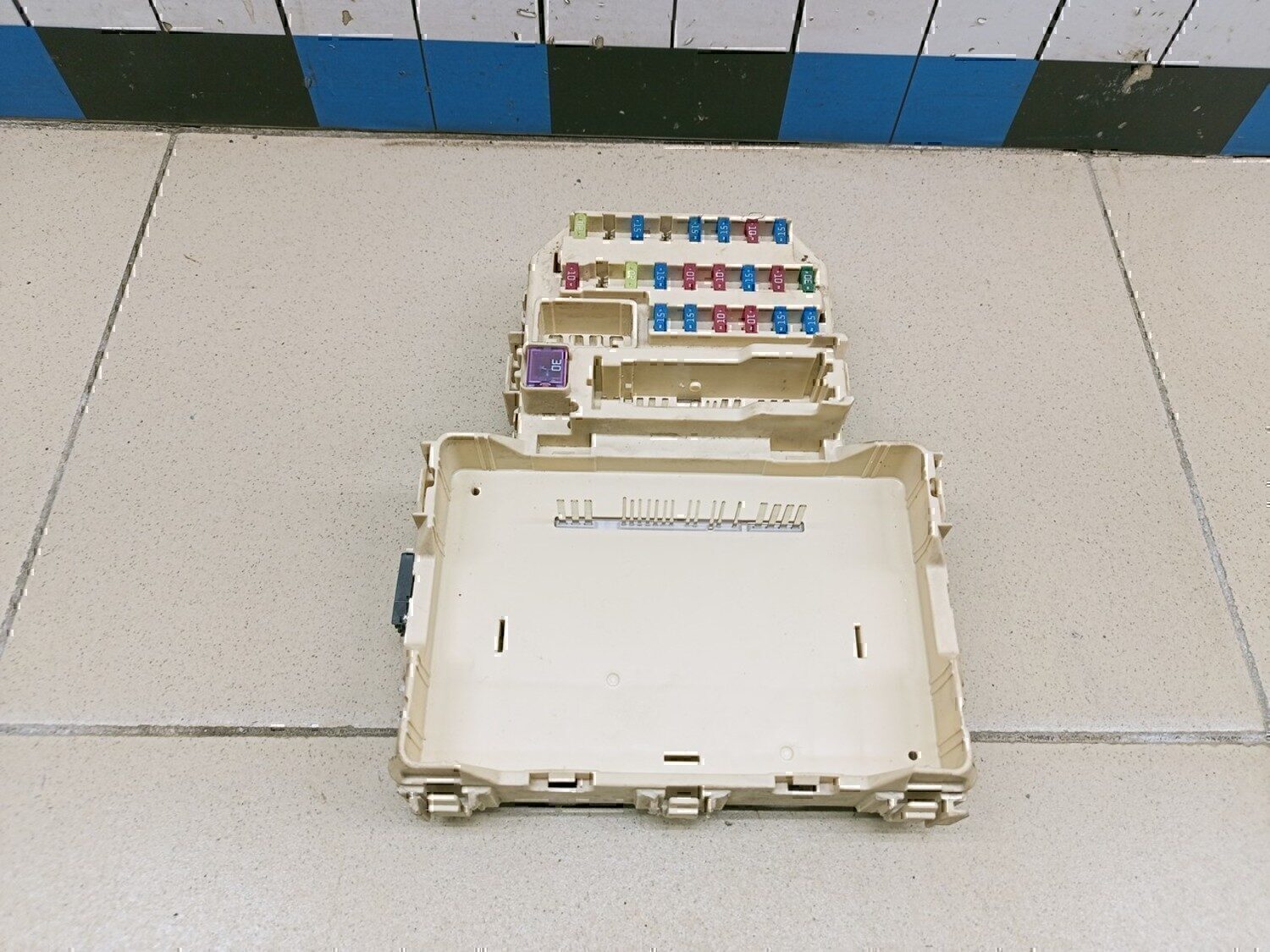 Блок реле SUZUKI SX4 2006-2013