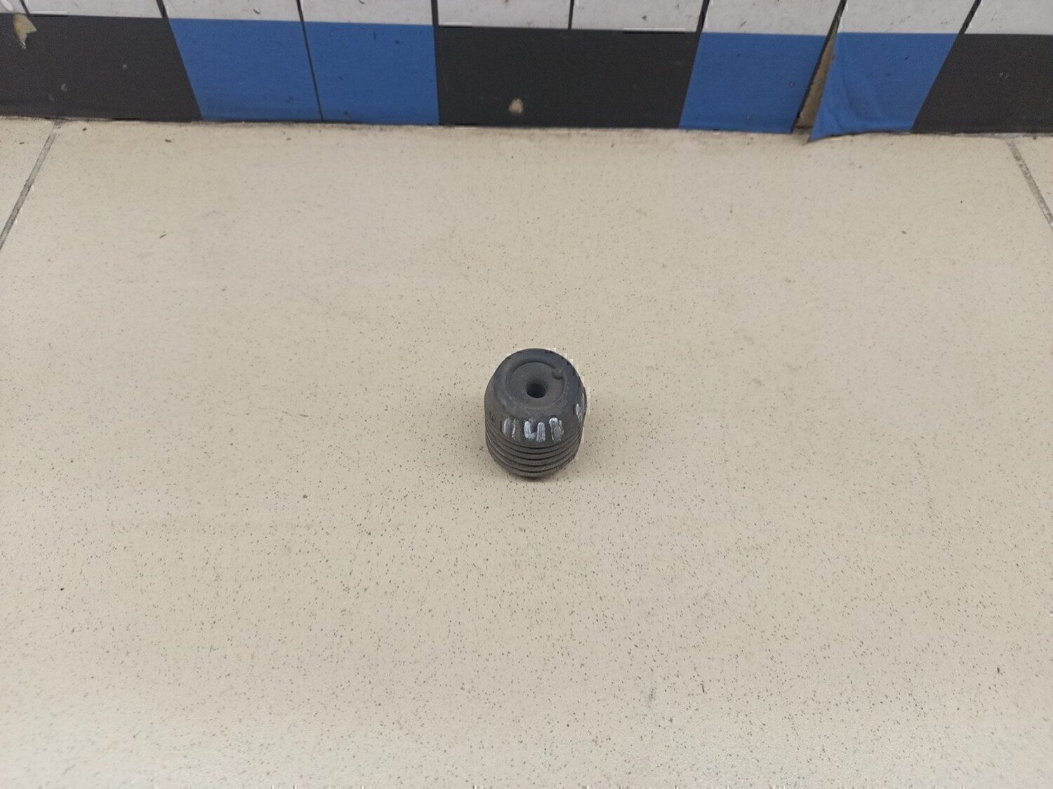 Отбойник капота HYUNDAI Accent II (+ТАГАЗ) 2000-2012