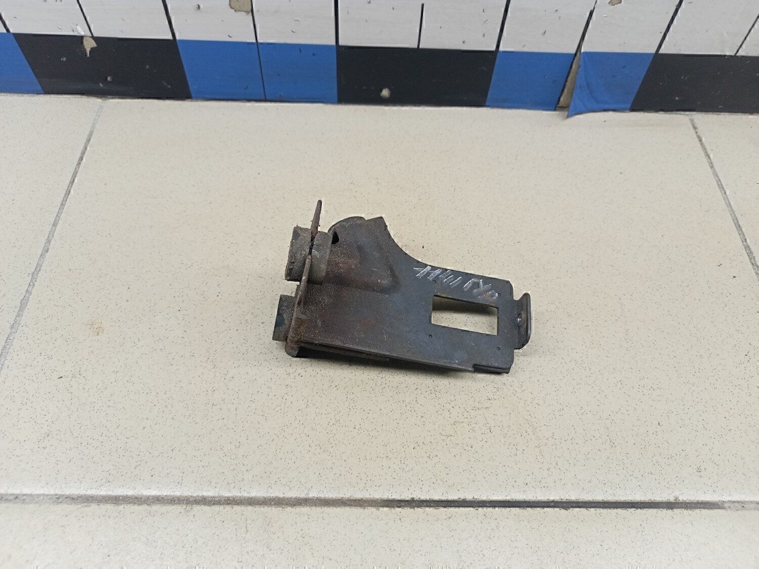 Кронштейн бачка гидроусилителя HYUNDAI Sonata V (NF) 2005-2010