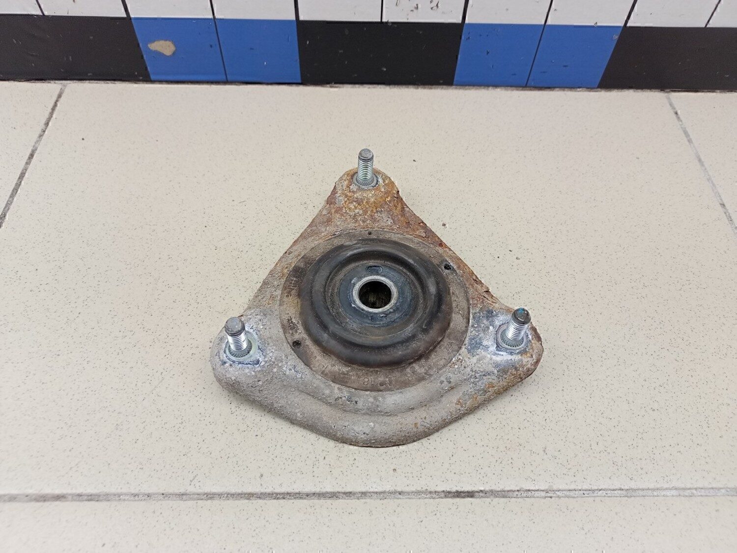 Опора переднего амортизатора Datsun On-Do 2014>