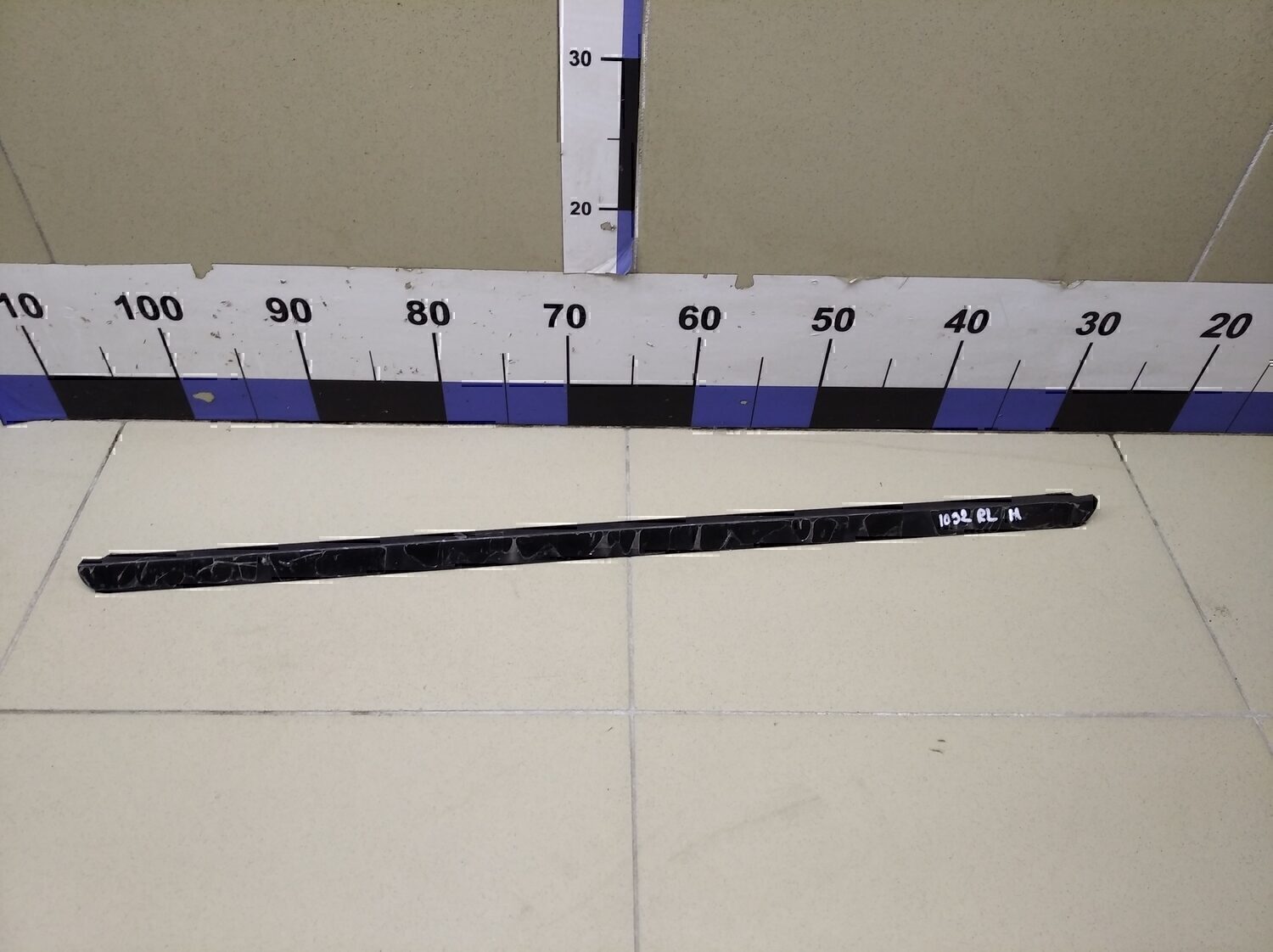 Накладка стекла заднего левого RENAULT Logan 2005-2014