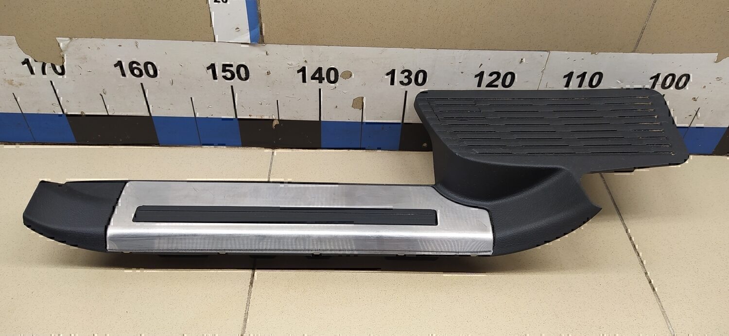 Накладка порога (внутренняя) Lexus LX 570