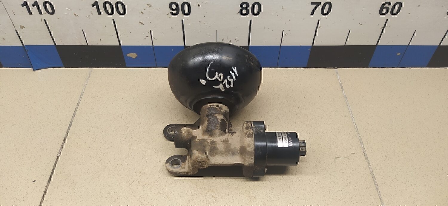 Буль передний TOYOTA LX 570