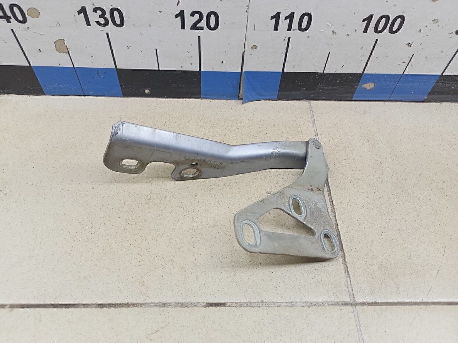 Петля капота левая OPEL Astra H / Family 2004-2015