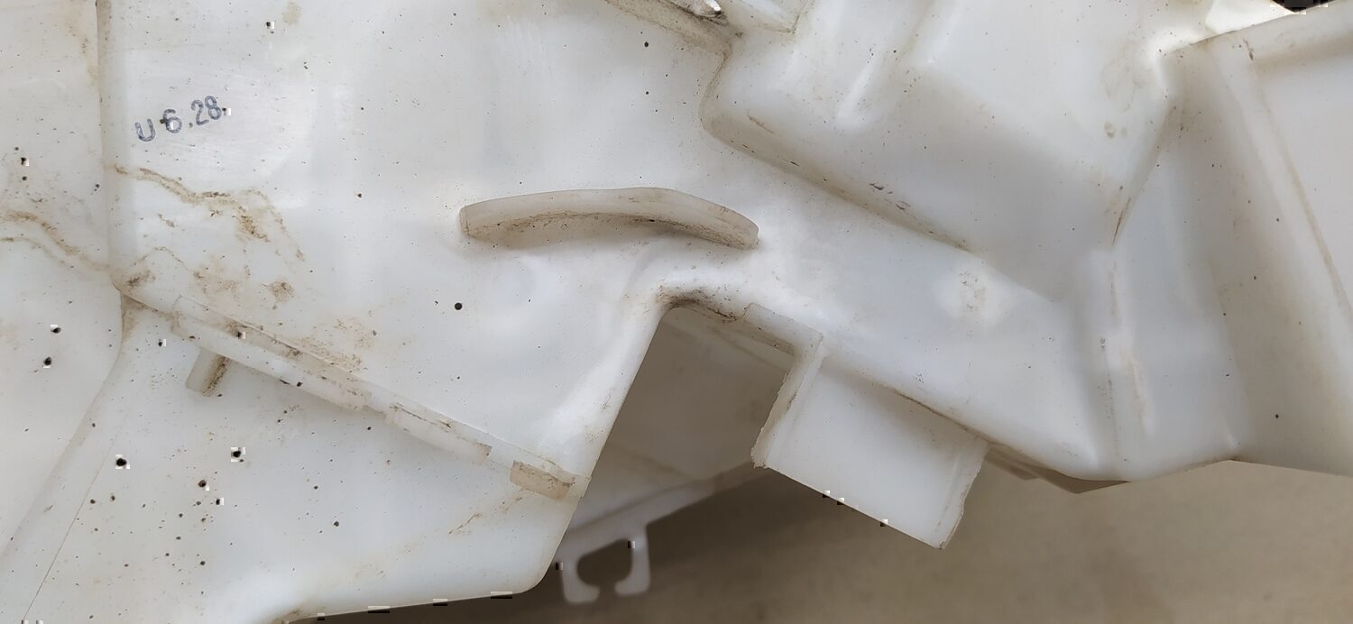 Бачок омывателя лобового стекла — фото 8
