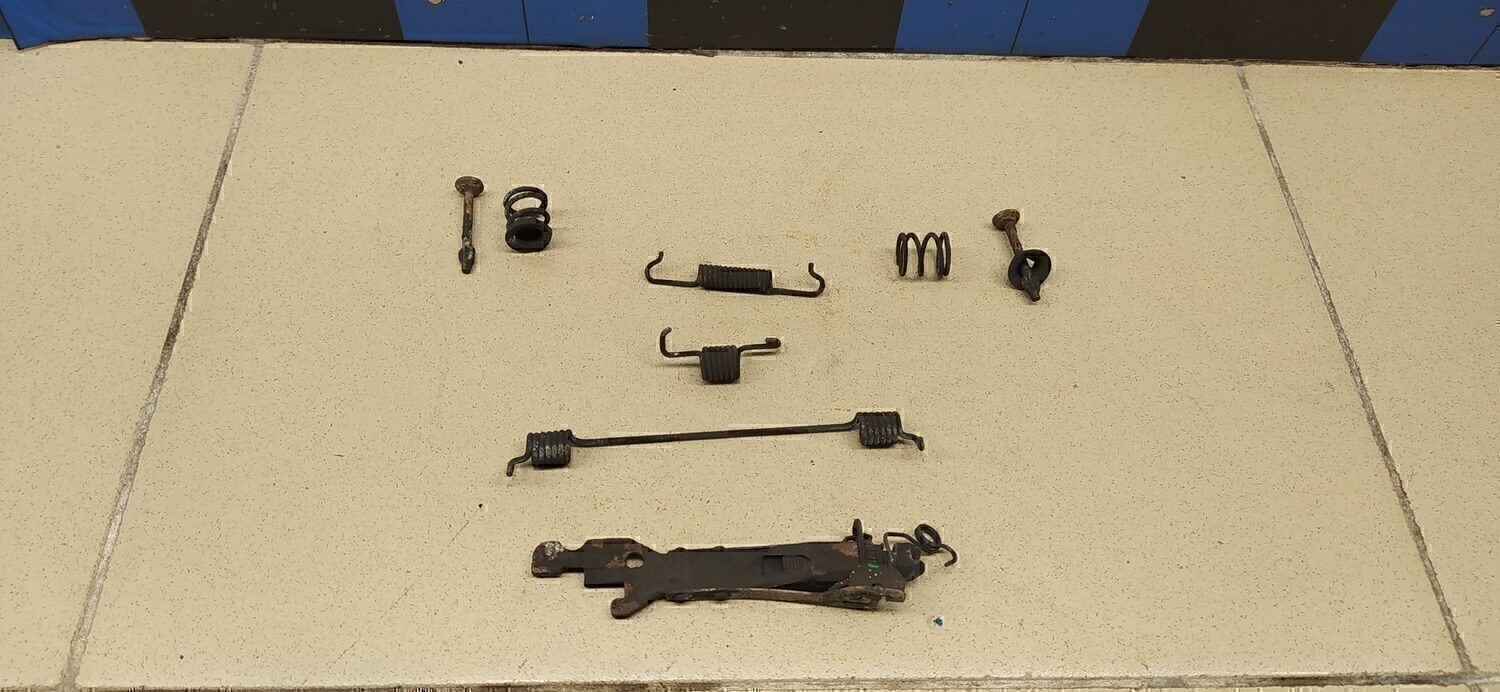 К-кт установочный задних колодок RENAULT Logan 2005-2014