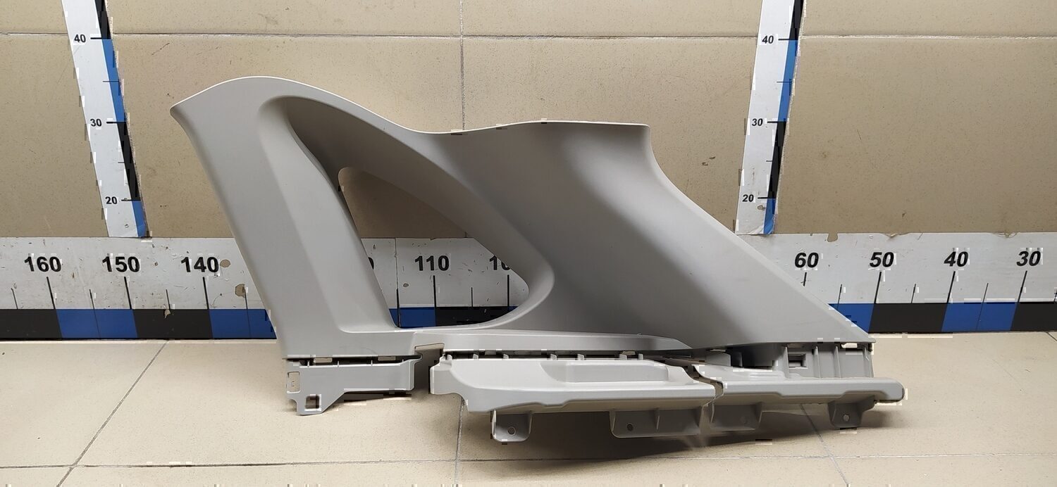 Обшивка стойки VAZ LADA X-RAY 2016>