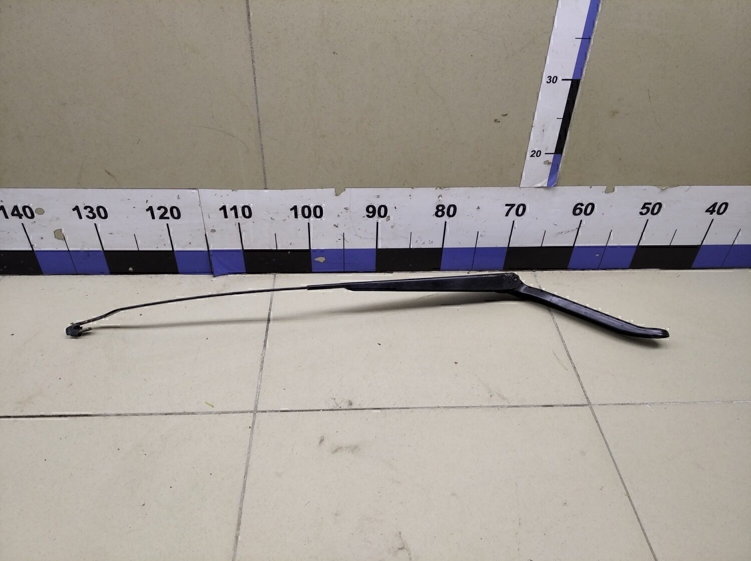 Поводок стеклоочистителя передний правый FORD Fusion 2002-2012