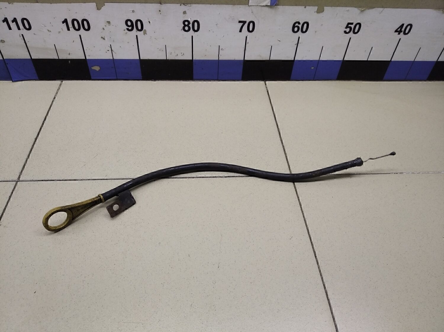 Направляющая щупа FORD Focus II 2005-2008