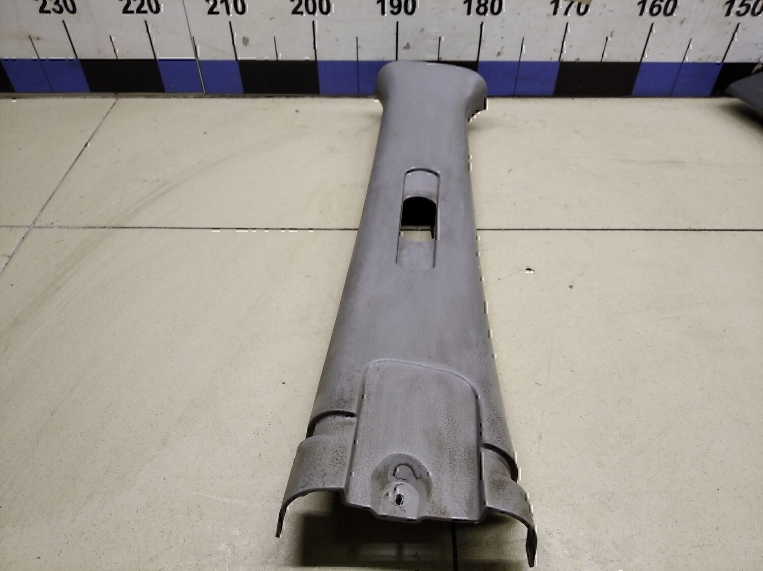 Обшивка стойки KIA Sorento 2003-2009