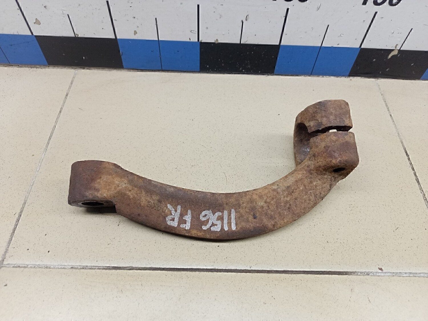 Кронштейн амортизатора SSANG YONG Kyron 2005-2015