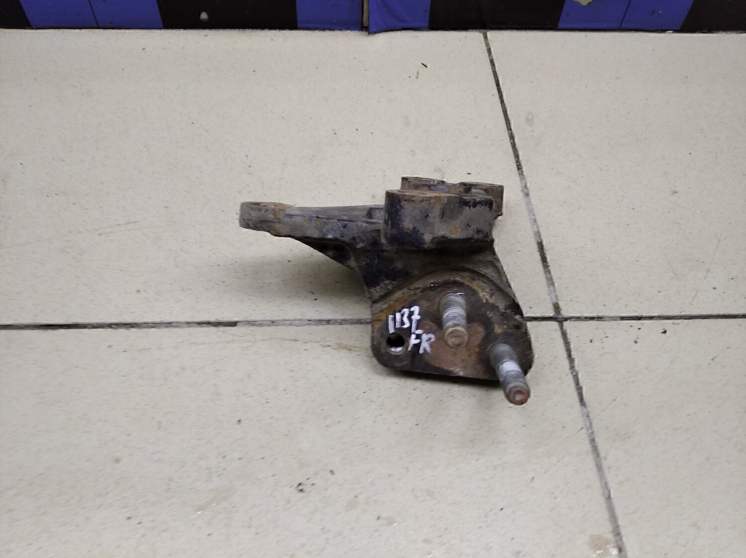 Кронштейн двигателя правый HYUNDAI Ceed 2007- 2012