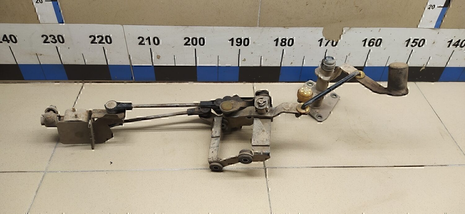 Кронштейн КПП Audi A3 (8L1) 1996-2003