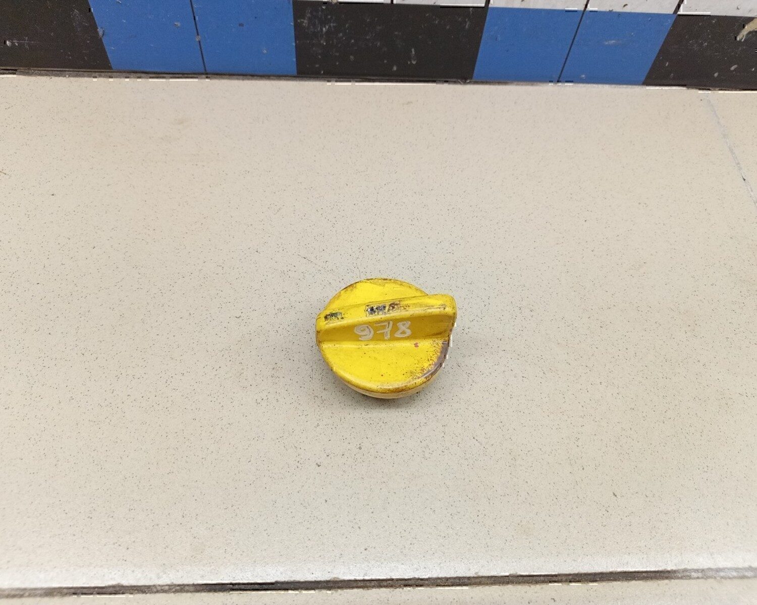 Крышка маслозаливной горловины NISSAN Almera (G15) 2013>