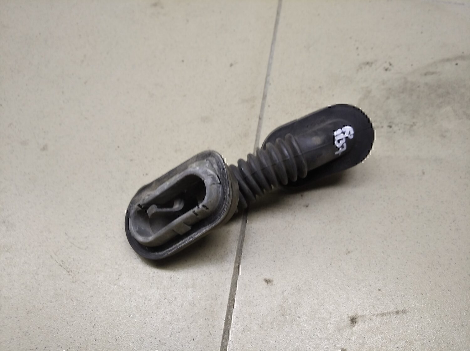 Пыльник (кузов внутри) HYUNDAI i30 2007-2012