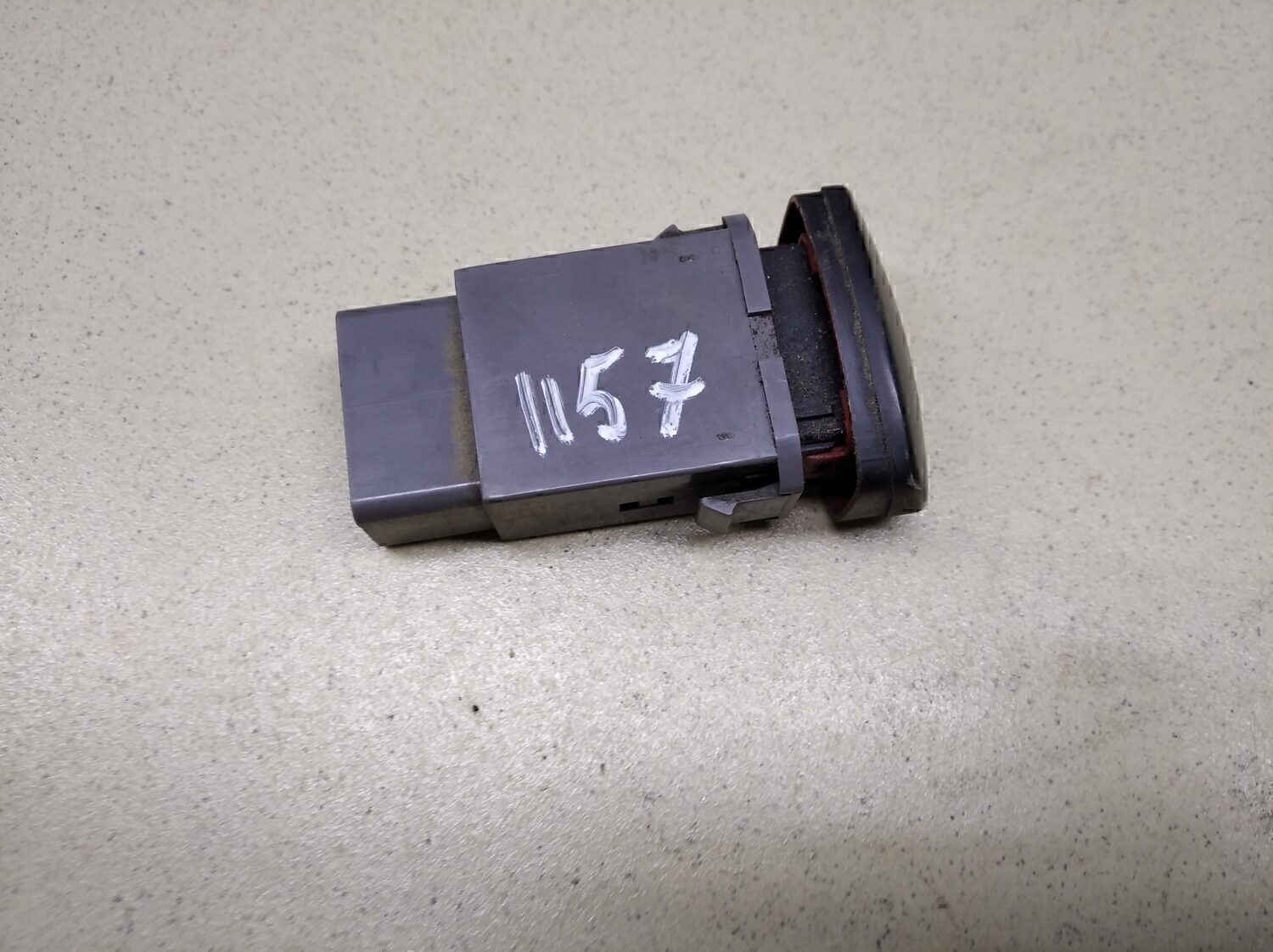 Кнопка аварийной сигнализации Chevrolet Lacetti 2003-2013