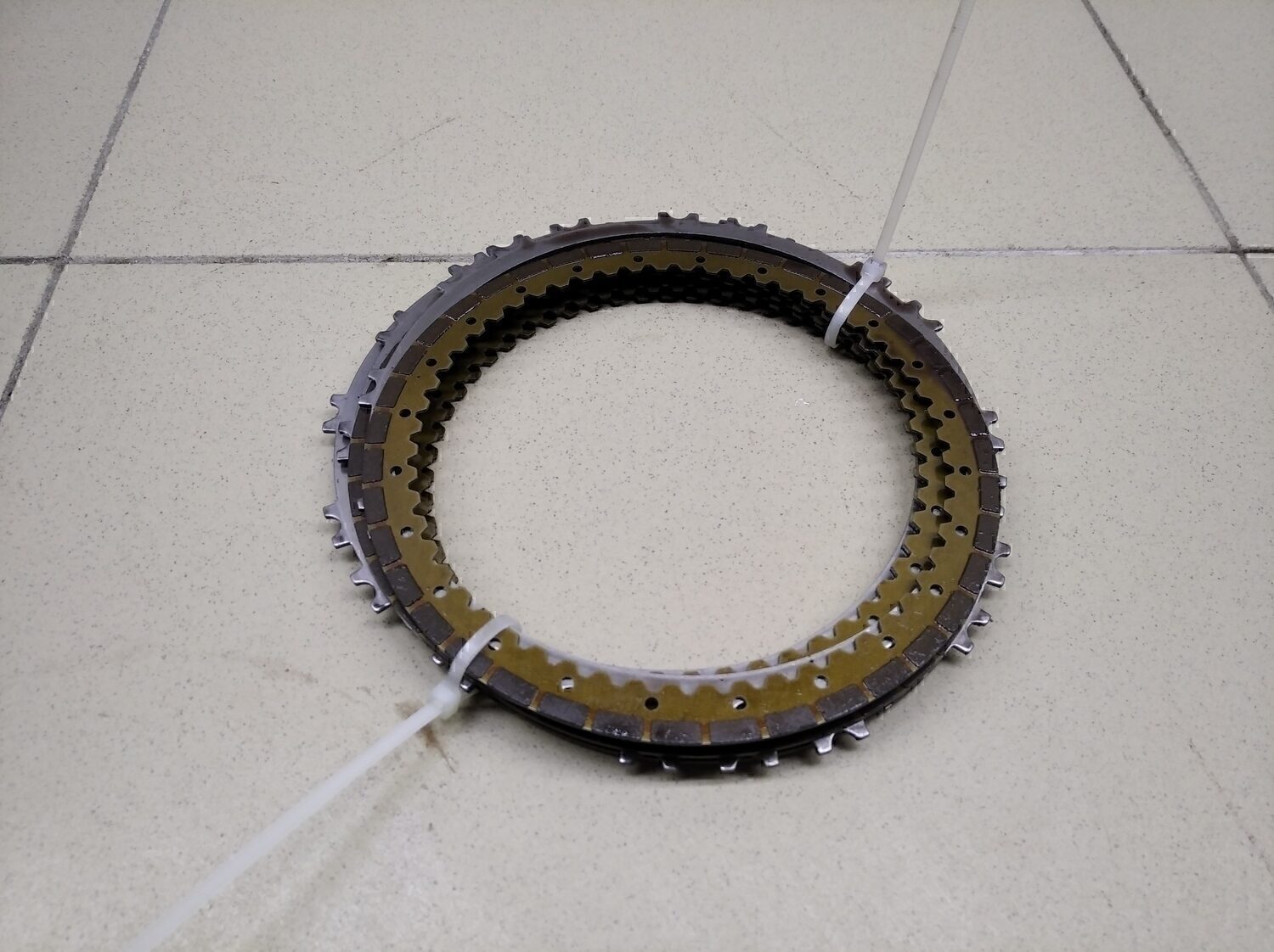 Демпфер сцепления VW Polo (Sed RUS) 2011>