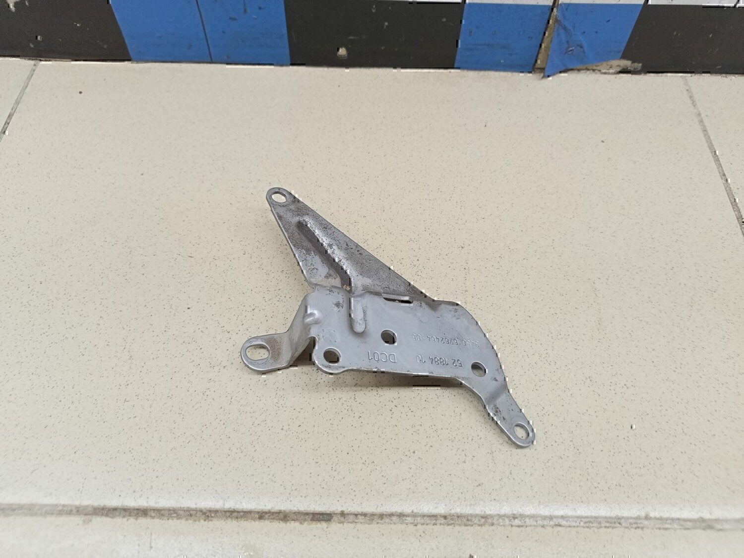 Кронштейн блока ABS (насос) BMW 1-серия E82/E88 2006>