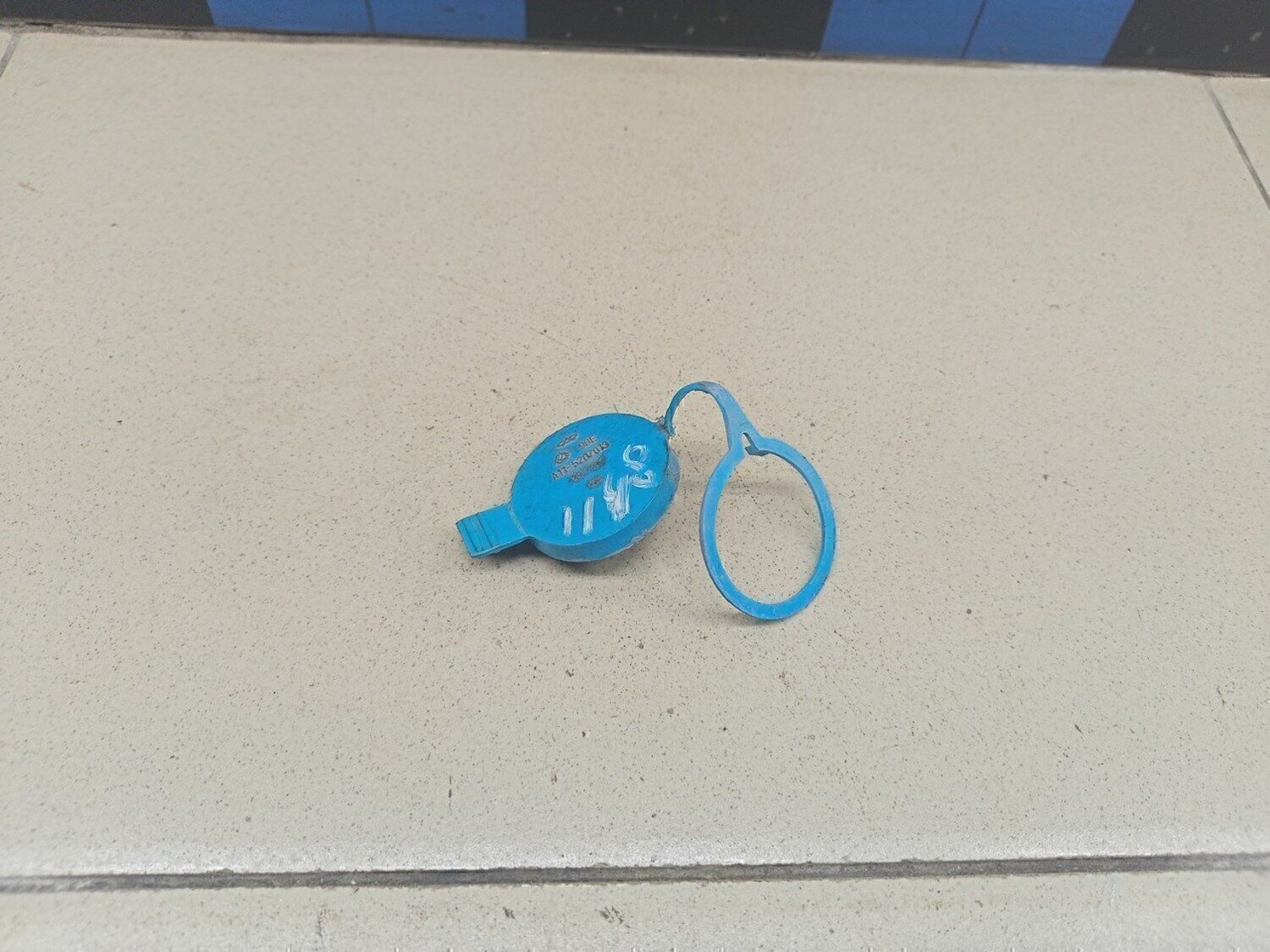 Крышка бачка омывателя Chery Amulet (A15) 2006>