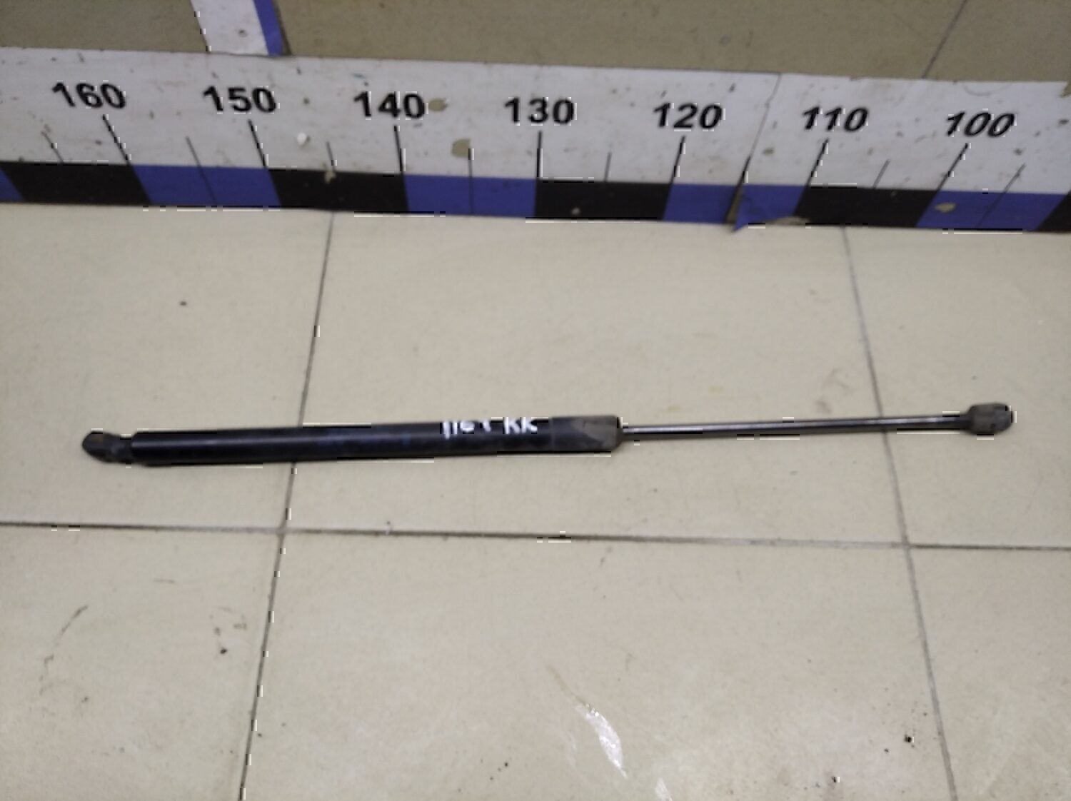 Амортизатор двери багажника FORD S-MAX 2006-2015