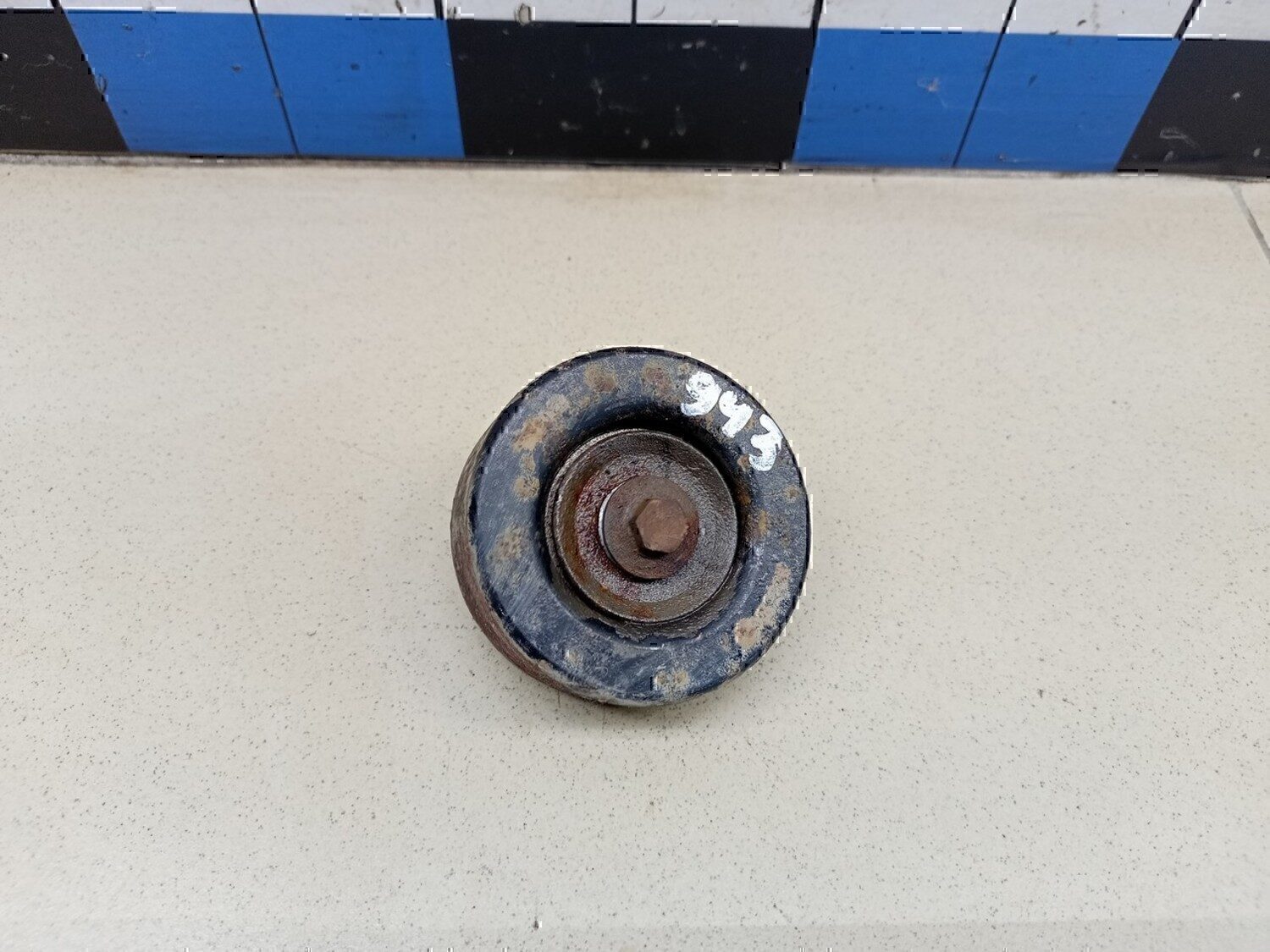 Ролик дополнительный руч. ремня FORD Focus I 1998-2004