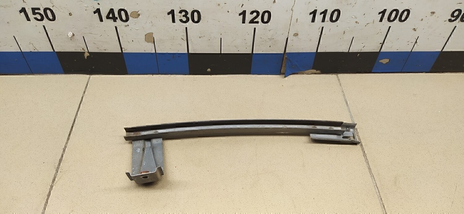 Направляющая стекла двери MITSUBISHI ASX 2010-2016