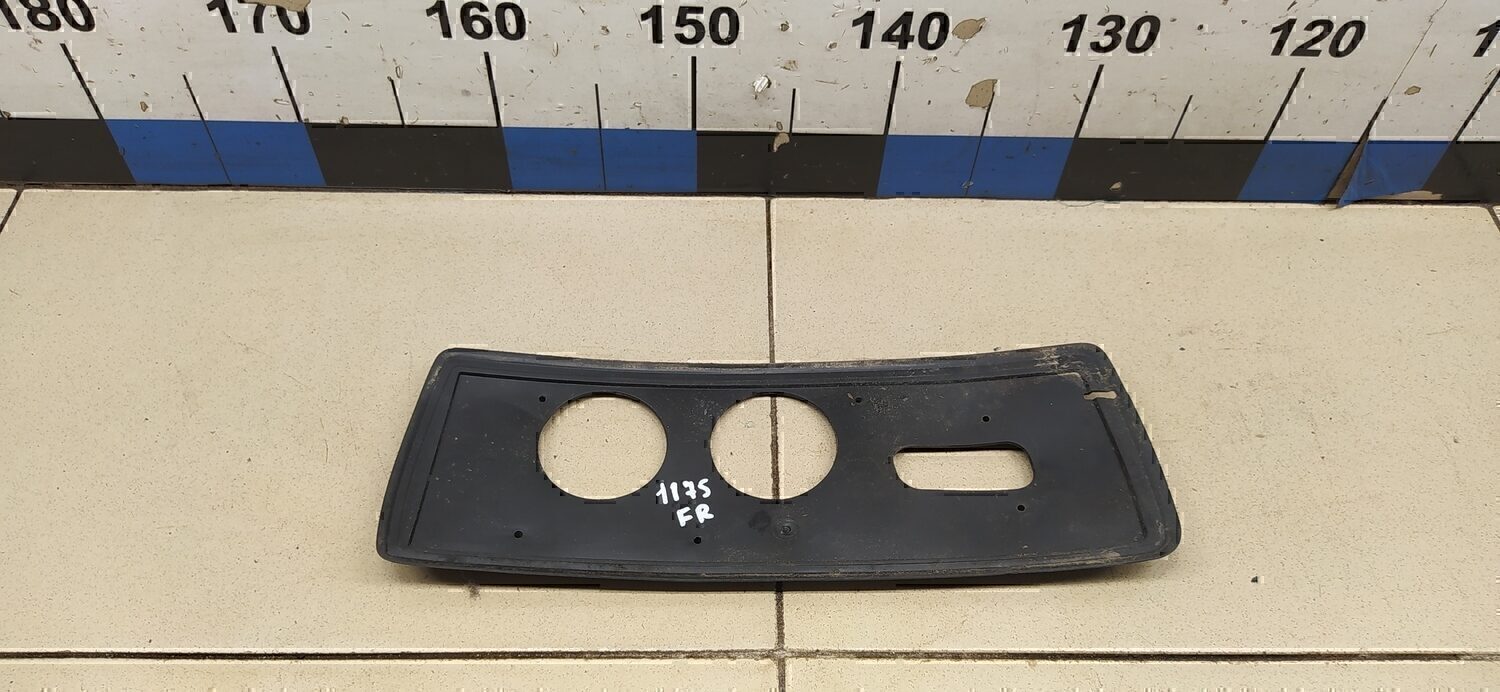 Уплотнитель (наружный) RENAULT Duster 2012>