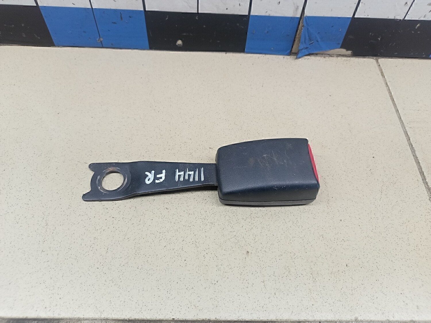 Ответная часть ремня безопасности MITSUBISHI Lancer (CS/Classic) 2003-2006