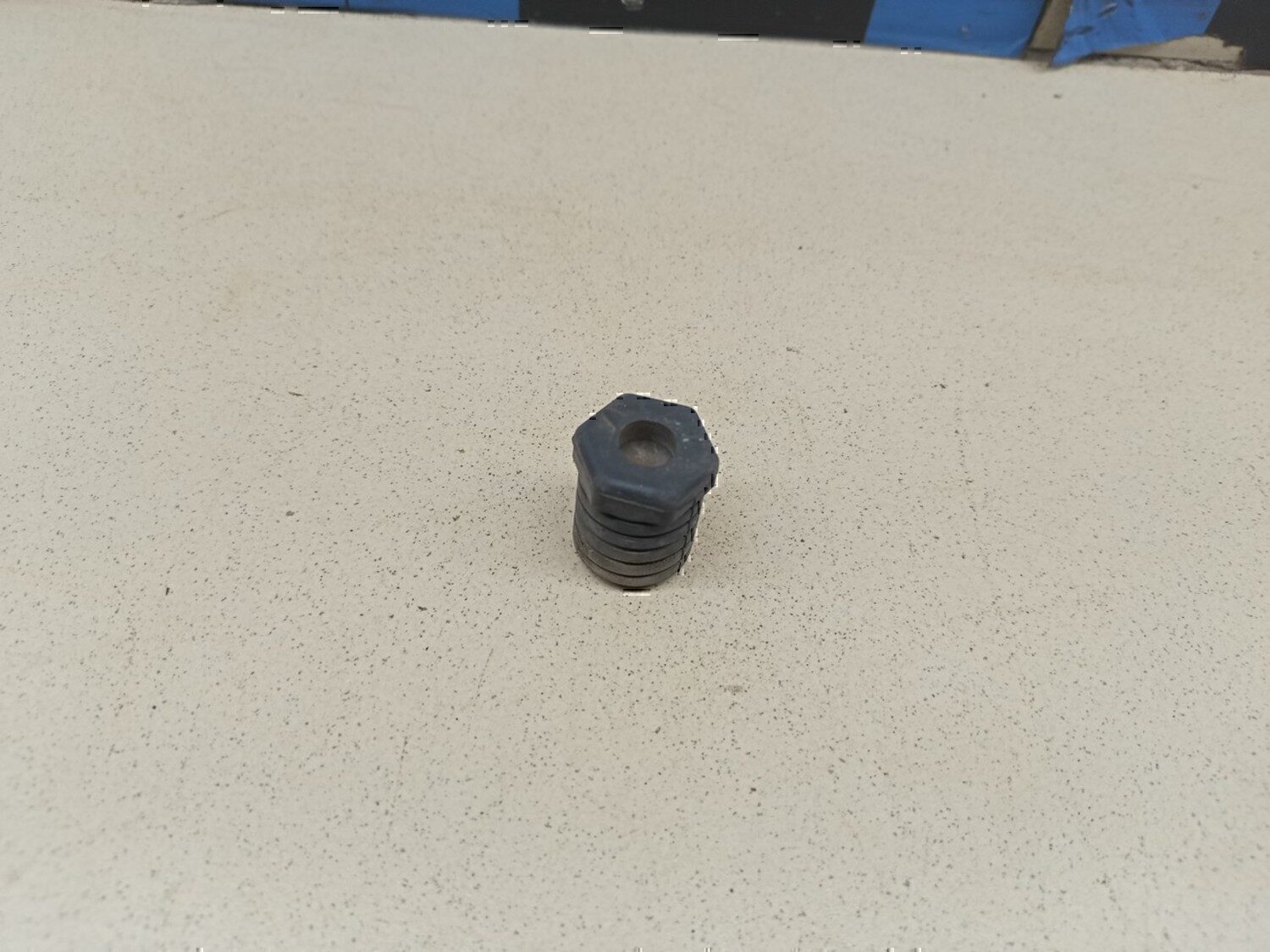 Отбойник крышки багажника MITSUBISHI ASX 2010-2016