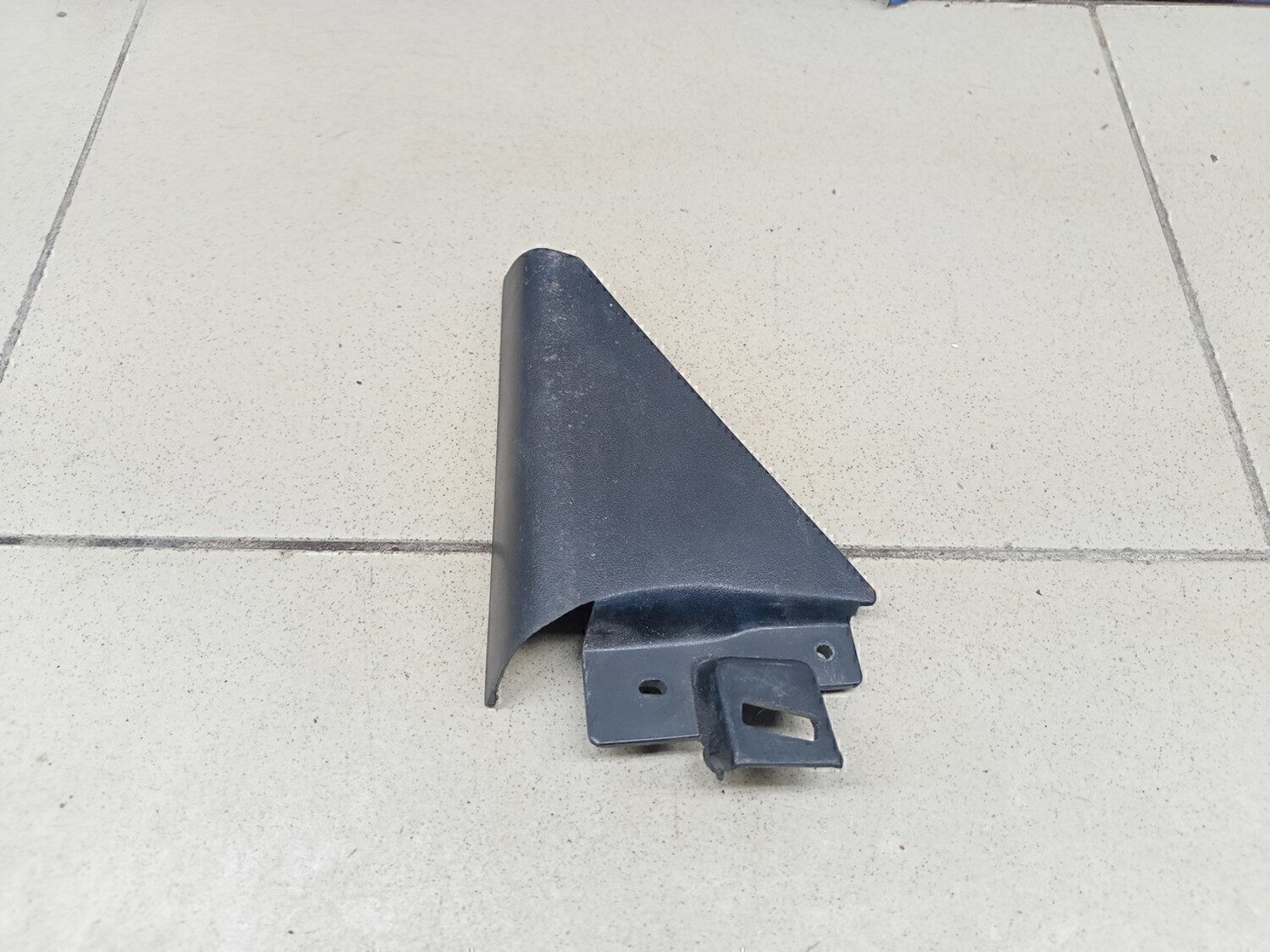 Крышка зеркала внутренняя левая Chery Amulet (A15) 2006>