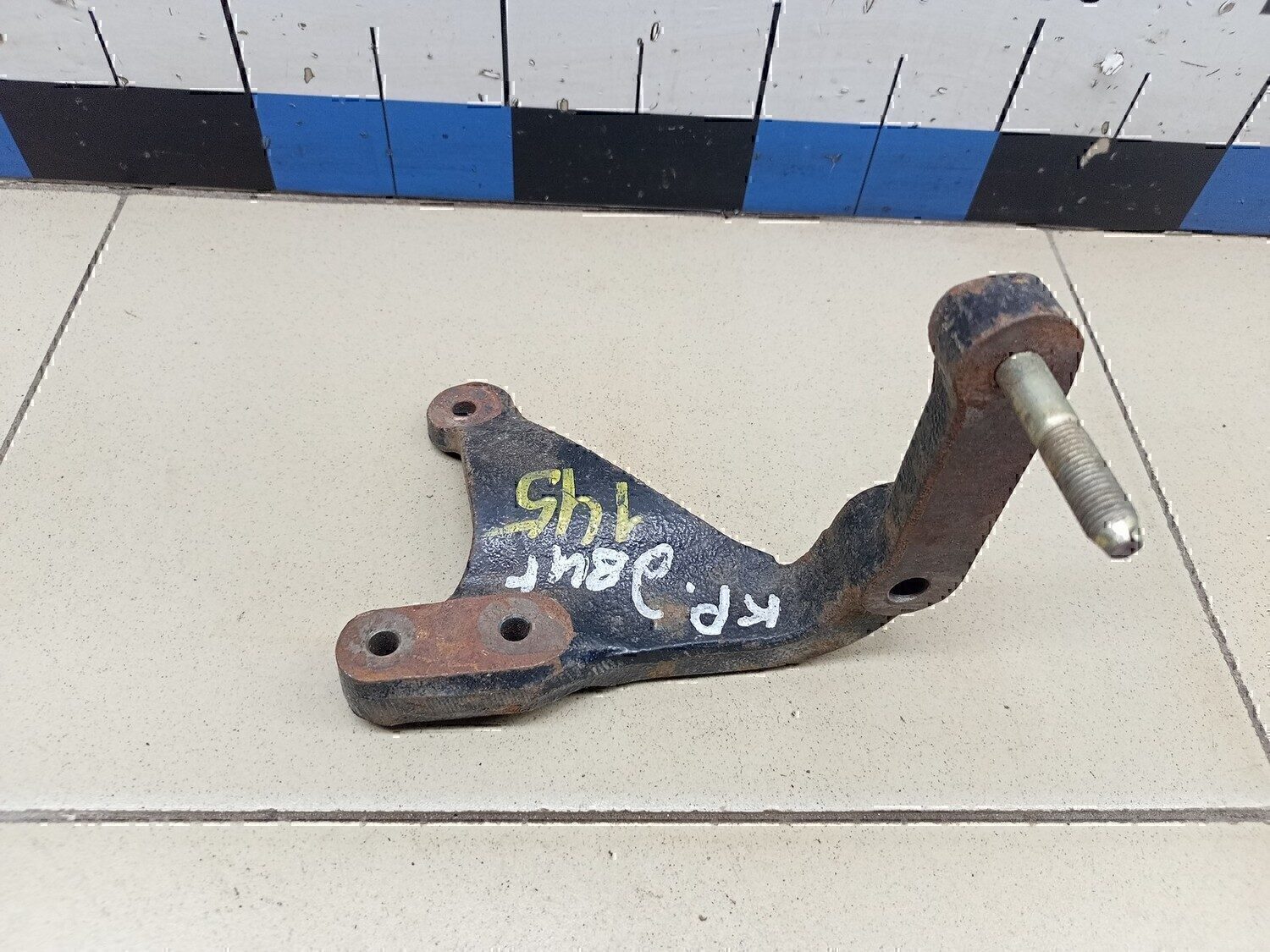 Кронштейн двигателя правый DAEWOO Matiz 2001-2015