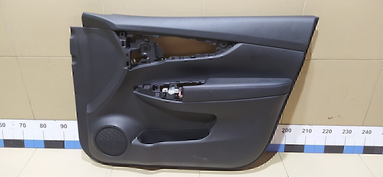 Обшивка двери передней правой NISSAN X-Trail (T32) 2014>