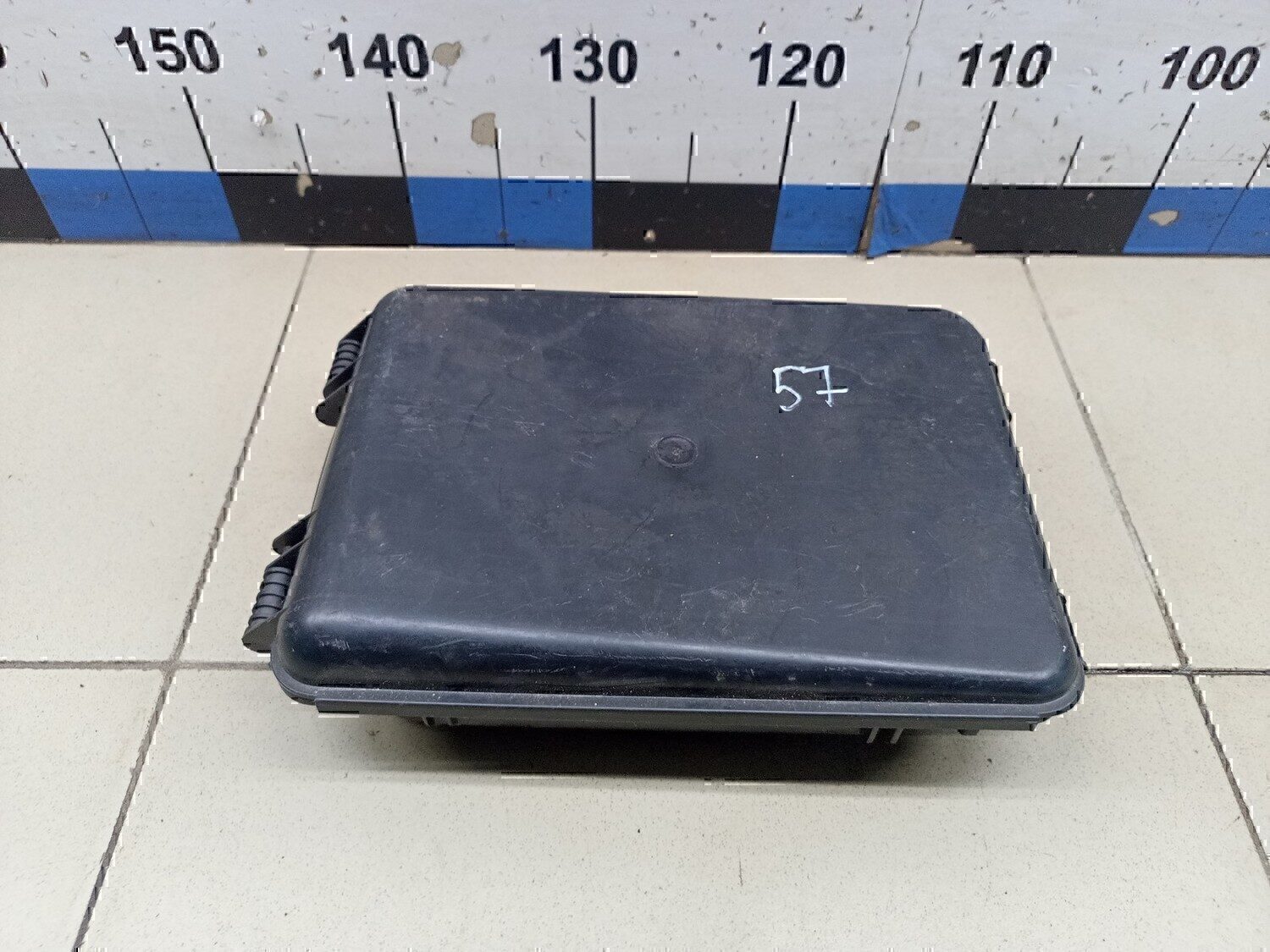 Корпус блока предохранителей Audi A4 [B5] 1994-2000