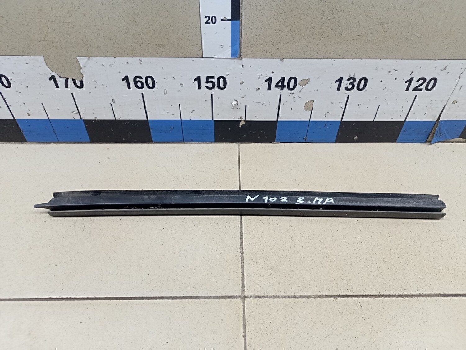 Накладка стекла заднего правого RENAULT Clio/Symbol 1998-2008