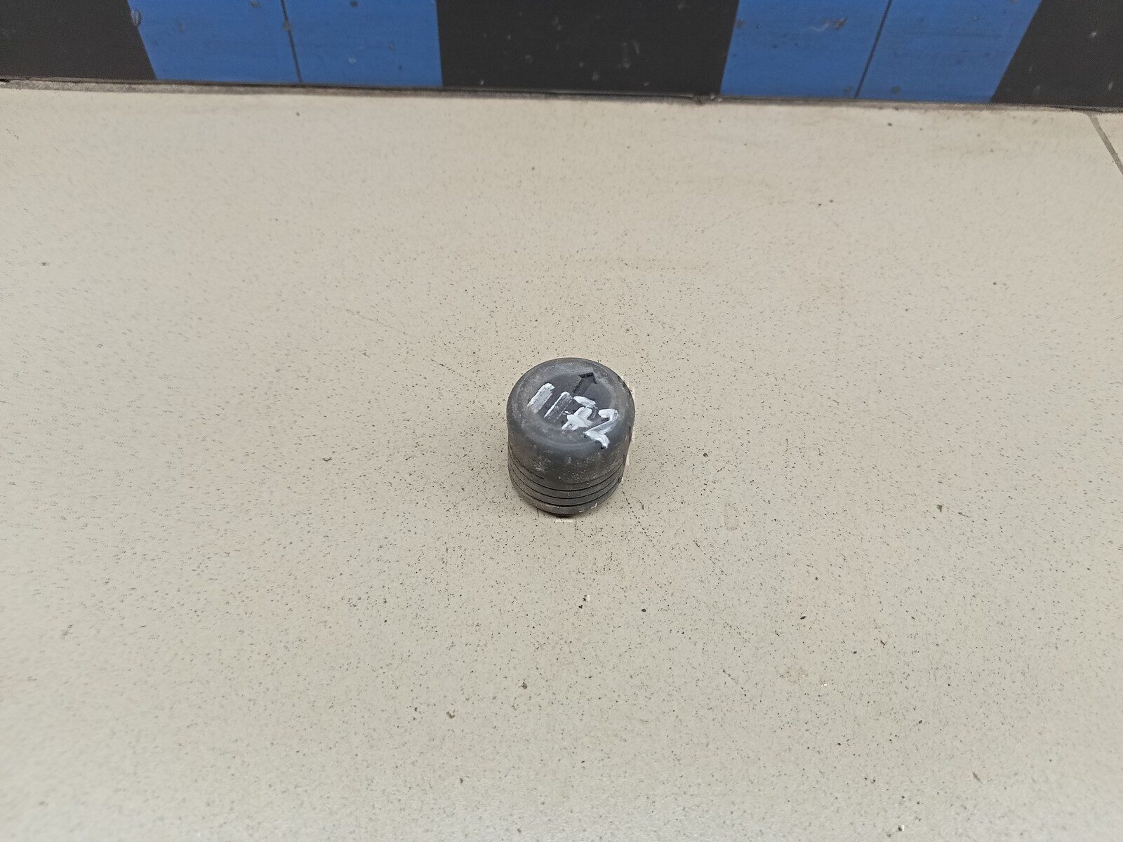 Отбойник капота MITSUBISHI ASX 2010-2016