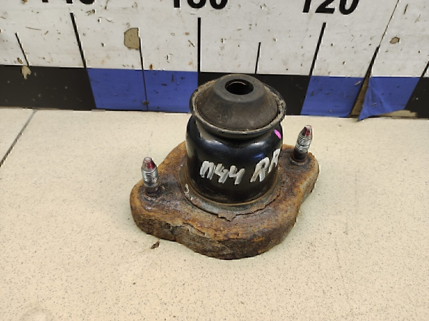 Опора заднего амортизатора MITSUBISHI ASX 2010-2016