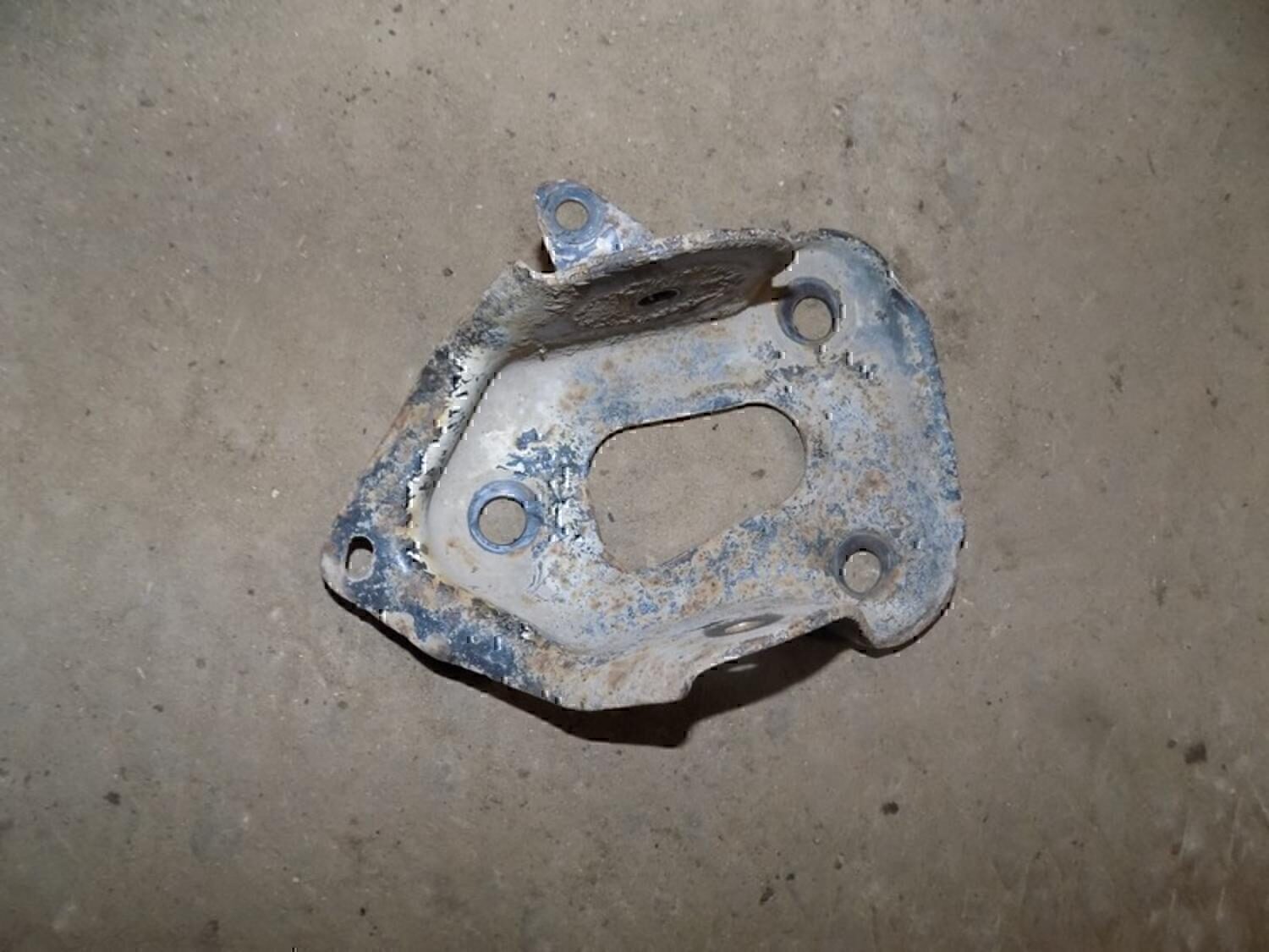 Кронштейн задней балки OPEL Corsa D 2006-2015