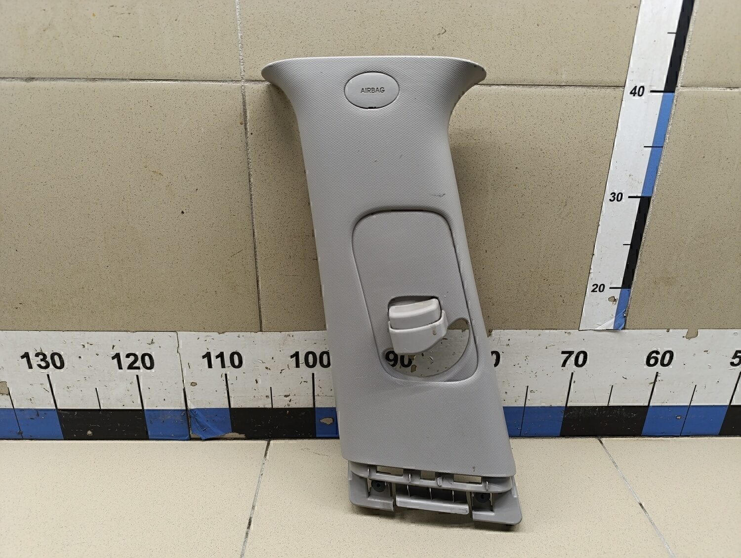 Обшивка стойки KIA Sportage 2010-2015