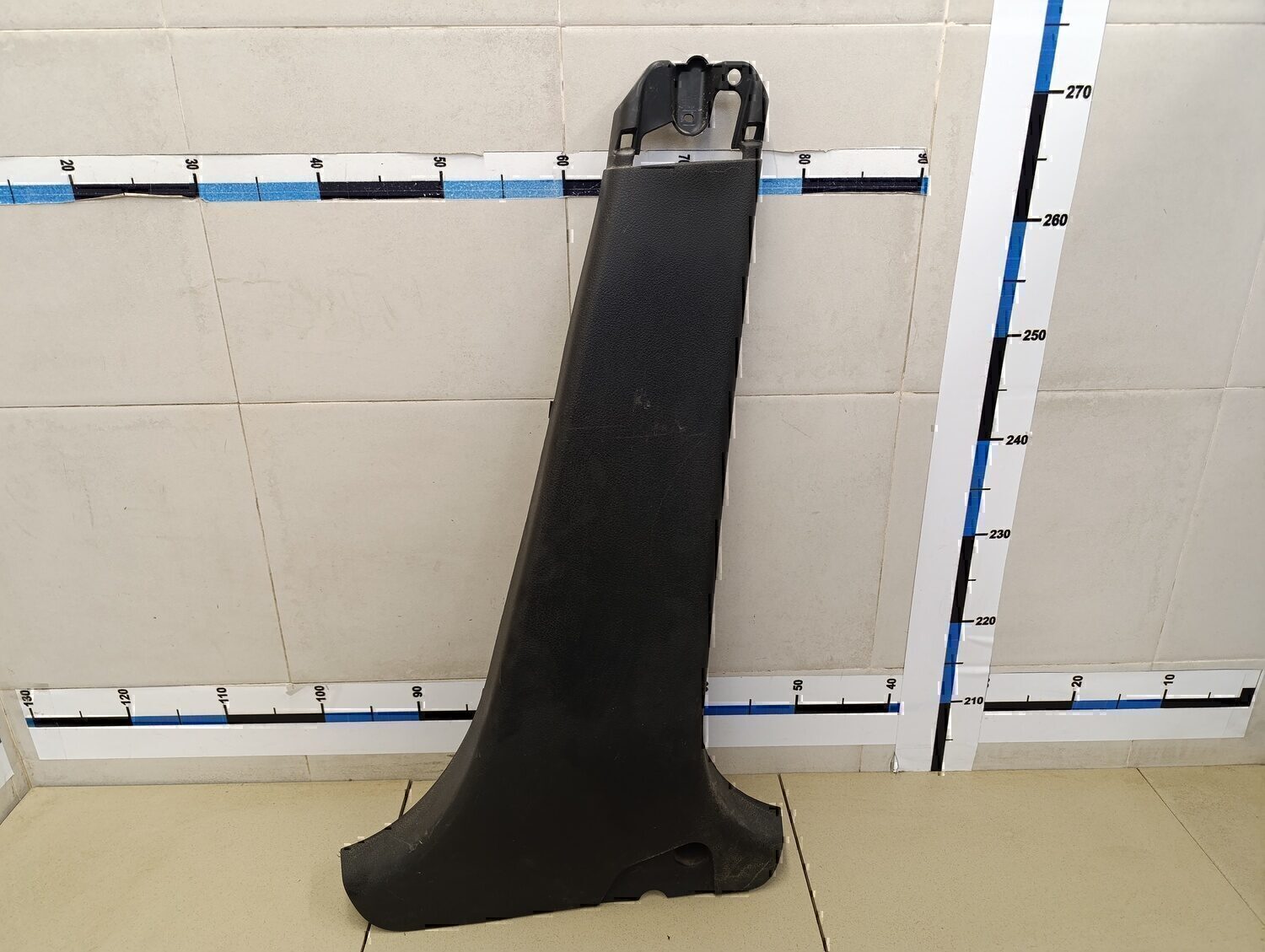 Обшивка стойки VAZ LADA X-RAY 2016>