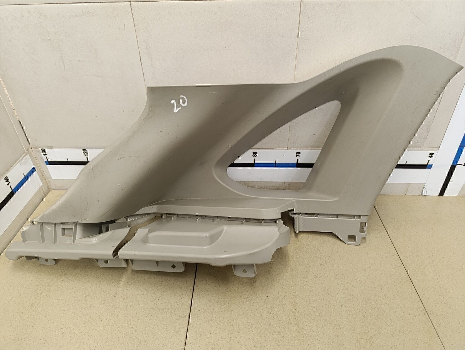 Обшивка стойки VAZ LADA X-RAY 2016>