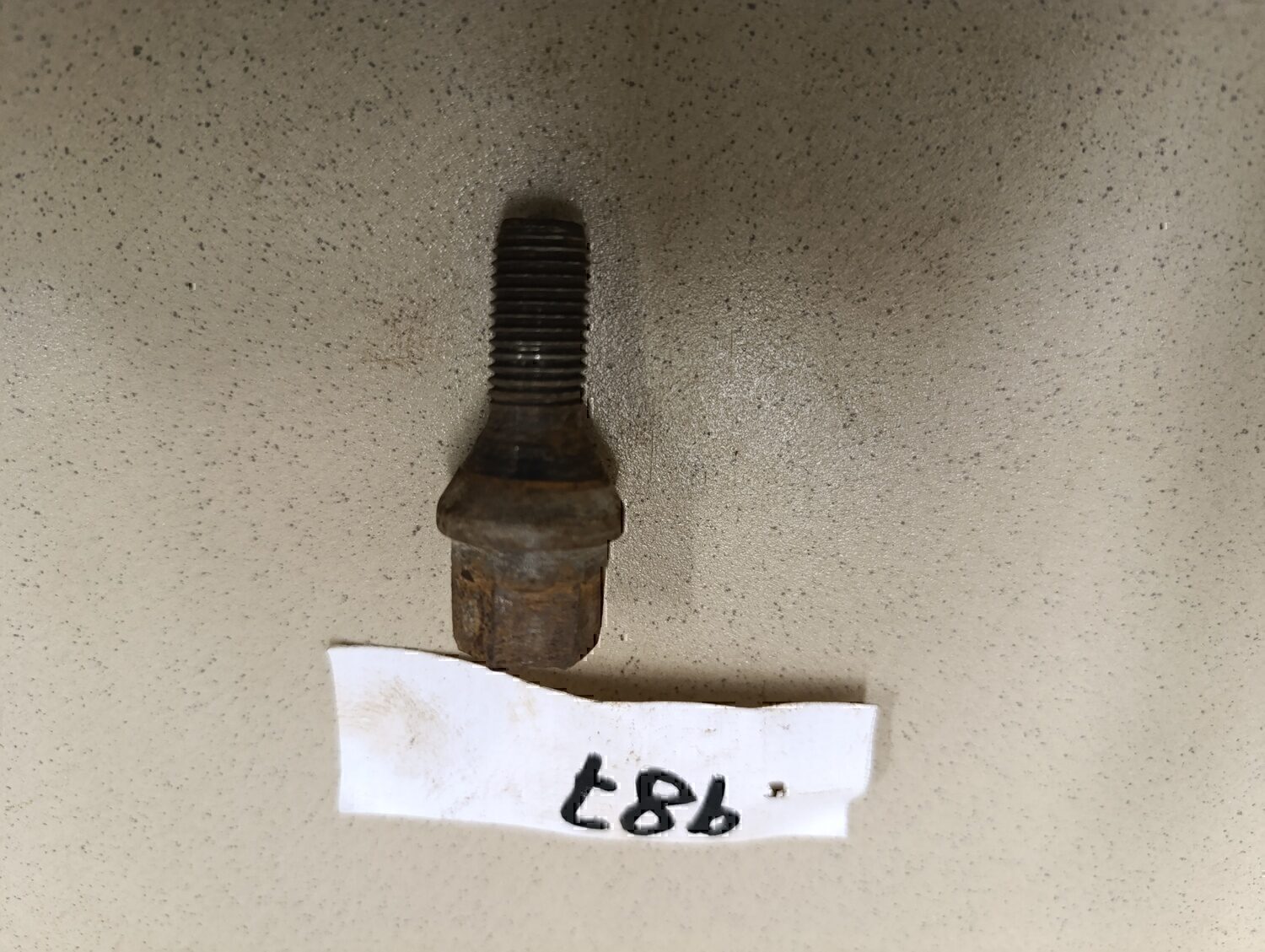 Болт колесный NISSAN Logan 2005-2014